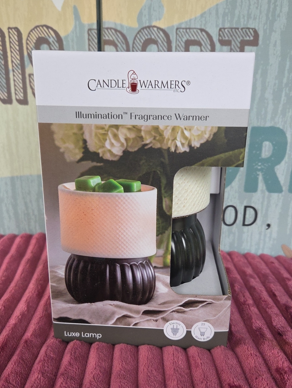 Candle Warmers Illumination Fragrance Warmer Luxe Lamp- Cream & Black